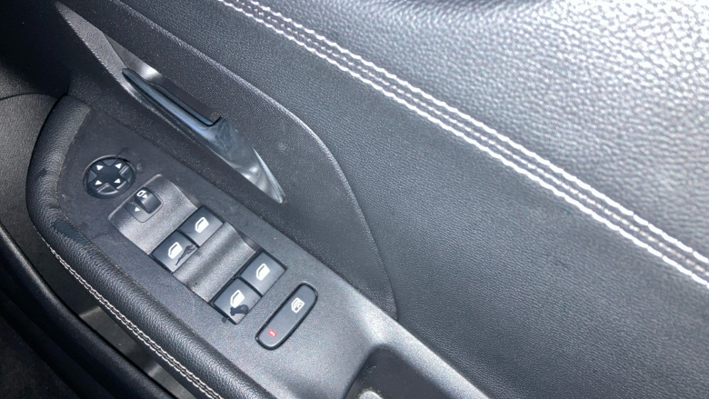 Vauxhall Mokka 1.2 Turbo SRi Nav Premium 5dr Petrol Hatchback